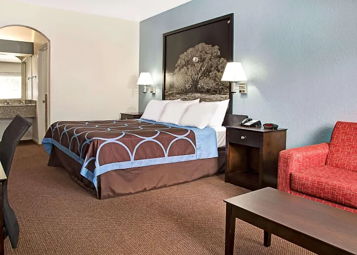 Double Room Mobility or hearing accessible
