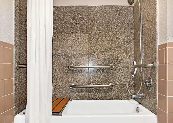 Double Room Mobility or hearing accessible